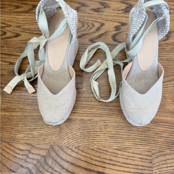 Castaner Tan Espadrille Wedge Shoes - Picture 5 of 10